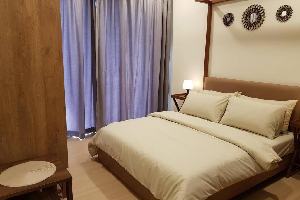 Timurbay Studio Apartment Facing Beautiful Beach Kuantan Buitenkant foto