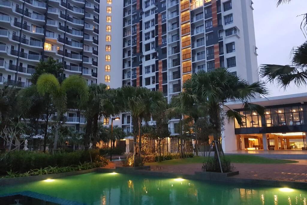 Timurbay Studio Apartment Facing Beautiful Beach Kuantan Buitenkant foto